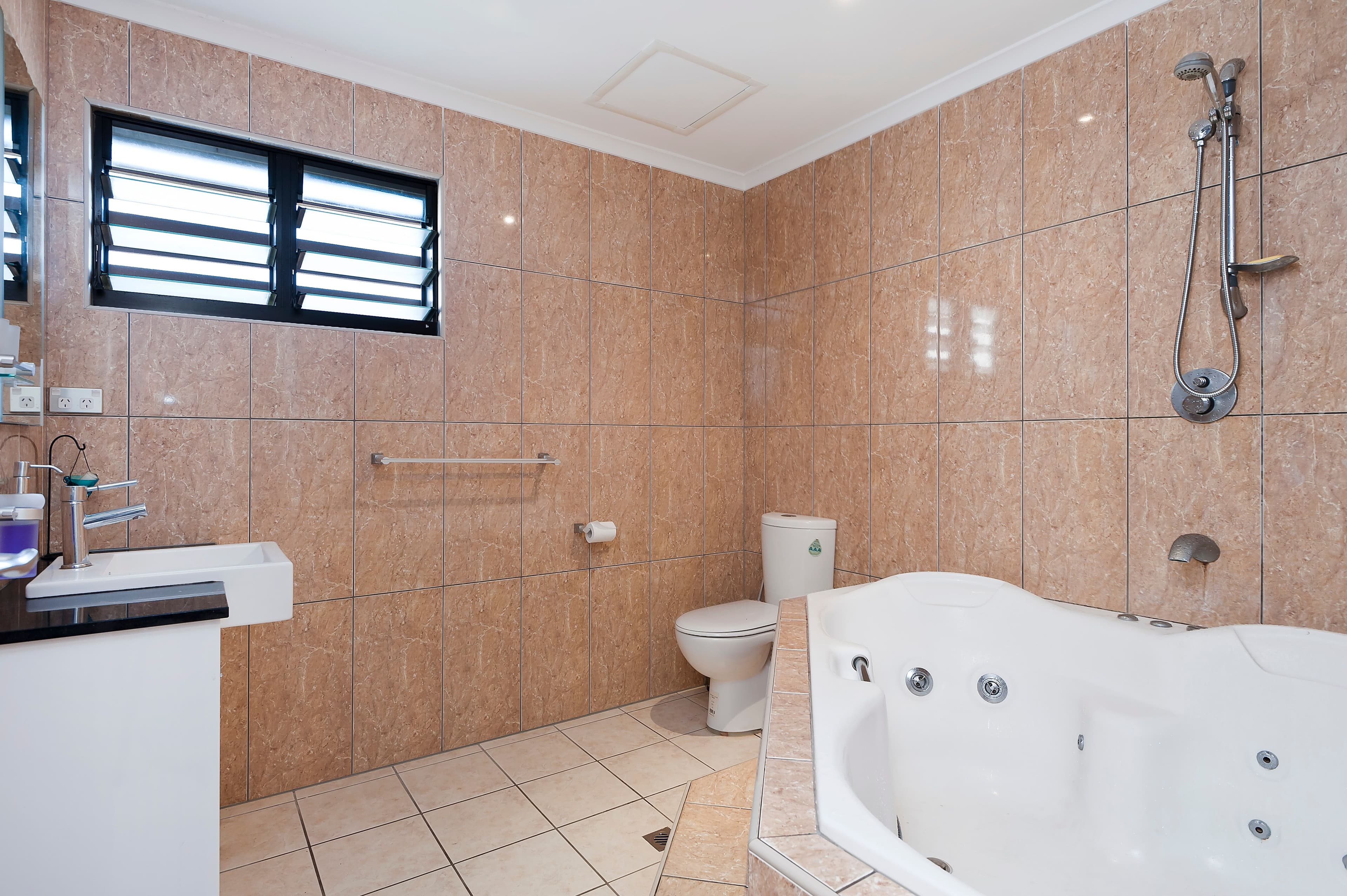 7 Warrego Court, Larrakeyah NT 0820, Larrakeyah - Thumbnail 7
