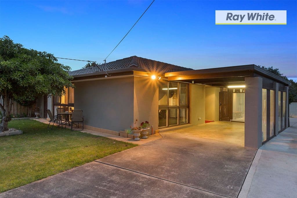 16 Lyndon Drive, Rosebud VIC 3939, Rosebud - Thumbnail 2