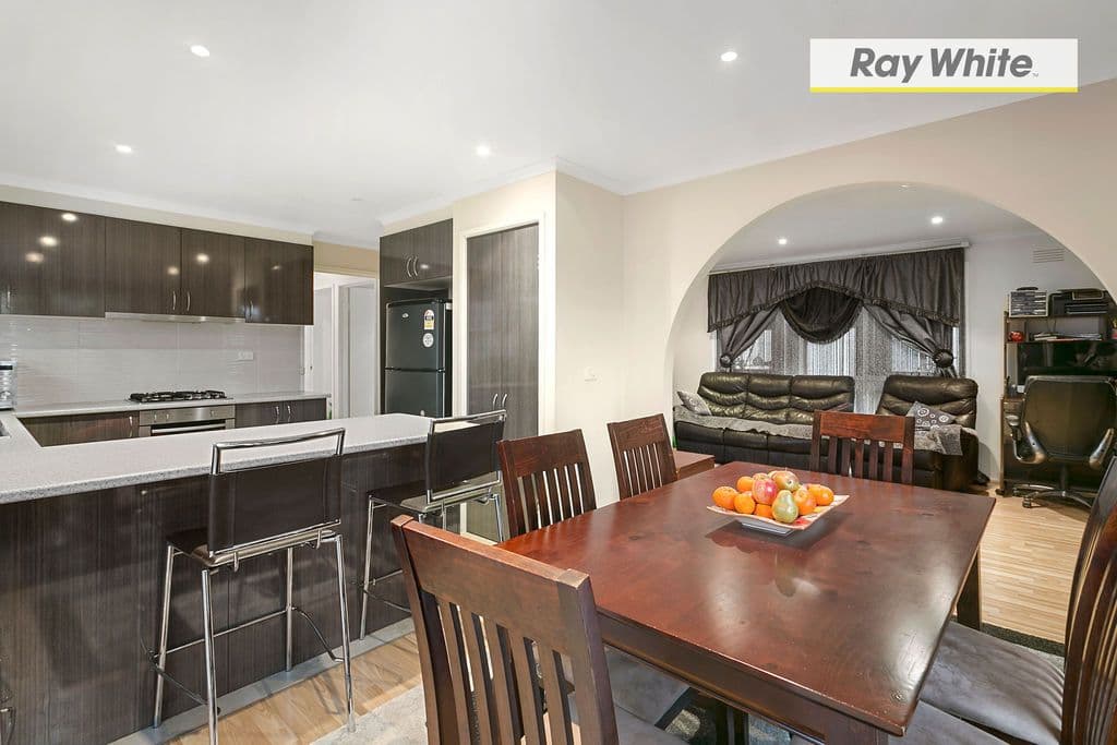 16 Lyndon Drive, Rosebud VIC 3939, Rosebud - Thumbnail 4