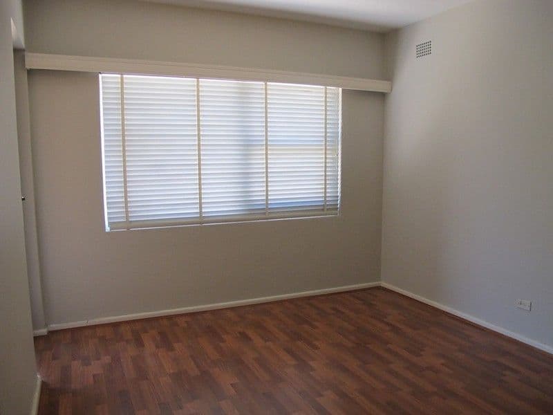 7 Vicliffe Avenue, CAMPSIE NSW 2194, Campsie - Thumbnail 2