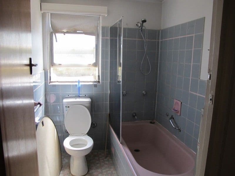 7 Vicliffe Avenue, CAMPSIE NSW 2194, Campsie - Thumbnail 4