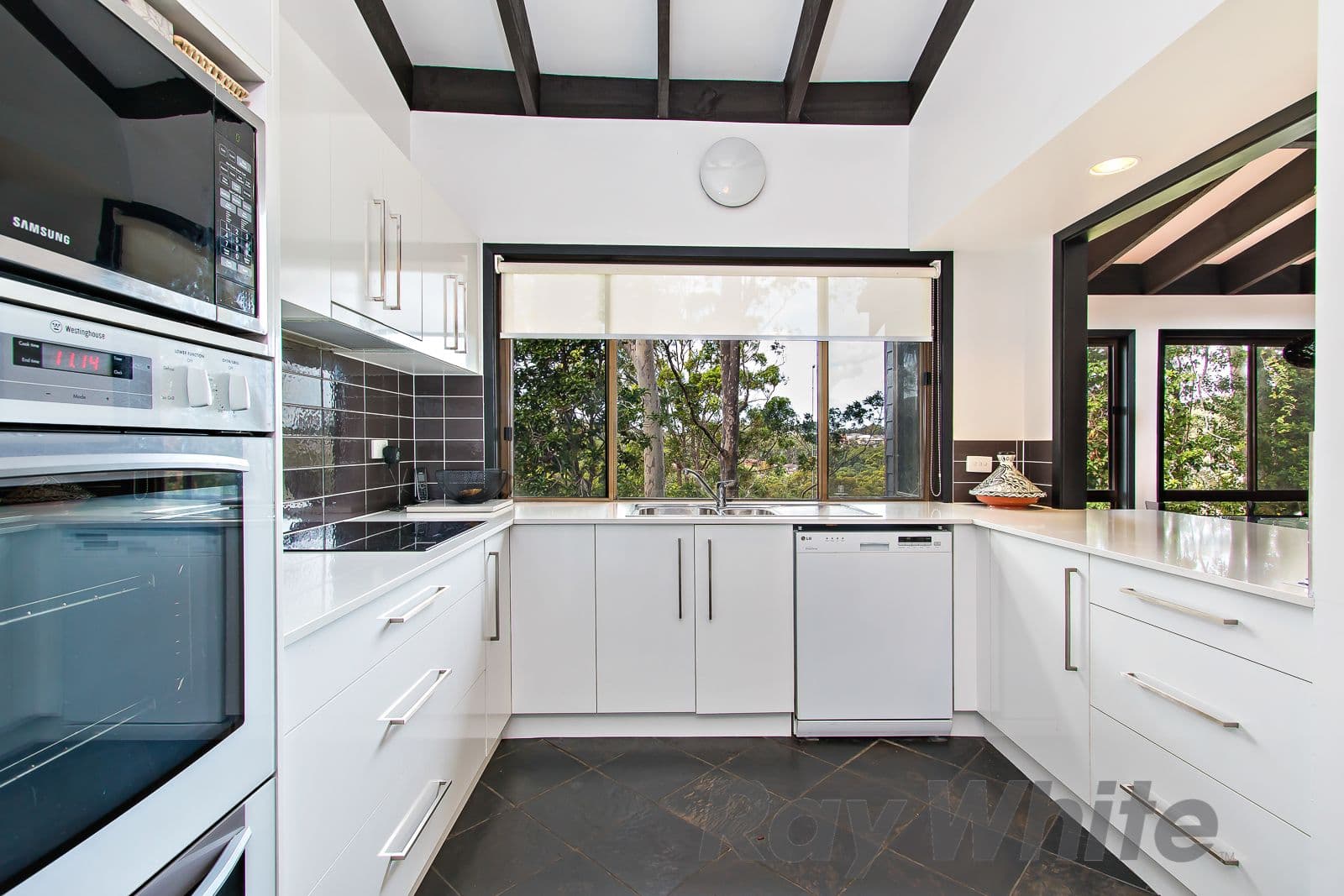22 Andrew Road, Valentine - Thumbnail 5