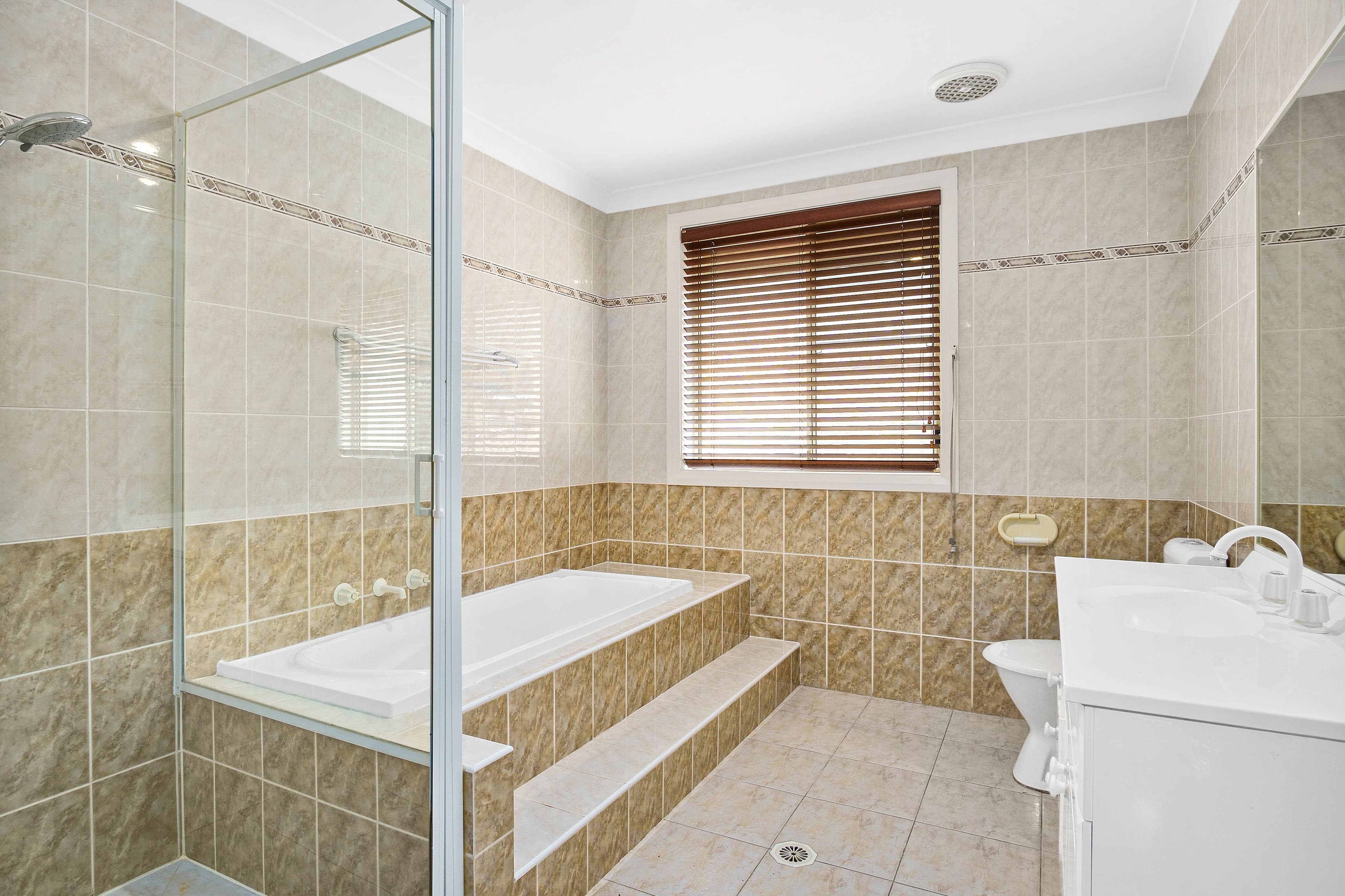 30B Park Street, Peakhurst NSW 2210, Peakhurst - Thumbnail 5
