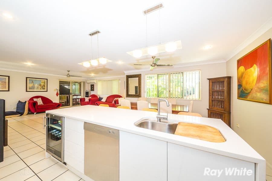 39 Barklya Crescent, Bongaree QLD 4507, Bongaree - Thumbnail 4
