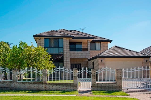 32 Honeysuckle Way, CALAMVALE QLD 4116, Calamvale - Image 1
