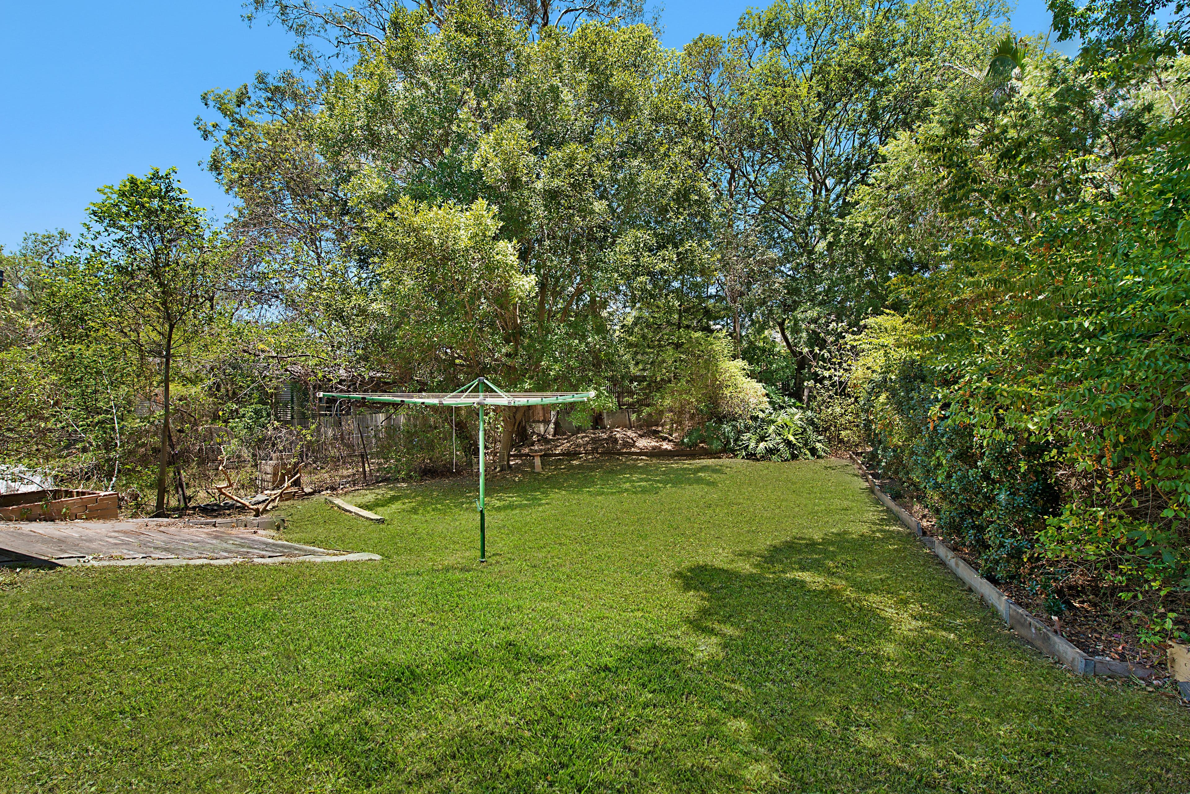 10 Quentin Street, Chapel Hill QLD 4069, Chapel Hill - Thumbnail 3