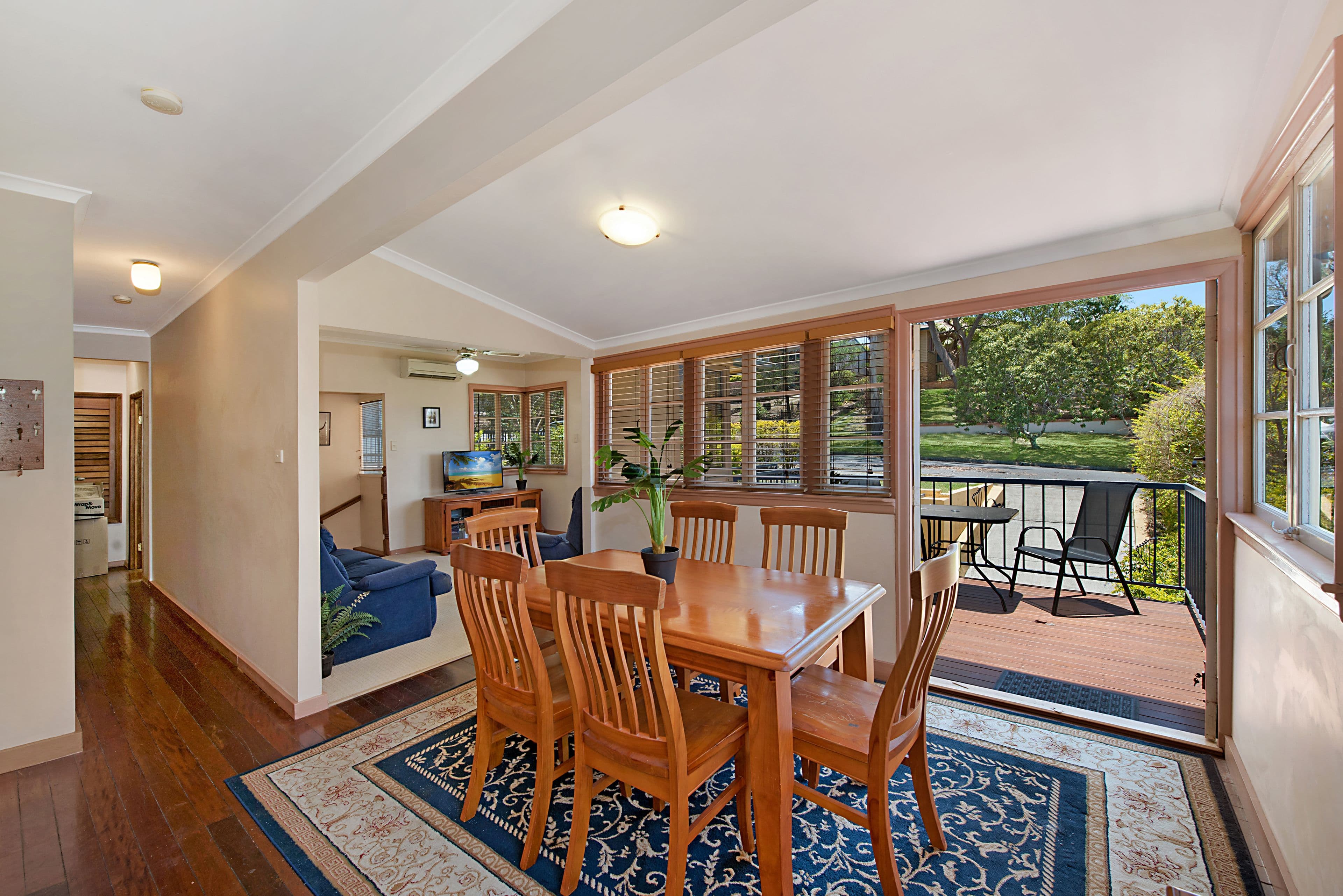 10 Quentin Street, Chapel Hill QLD 4069, Chapel Hill - Thumbnail 5
