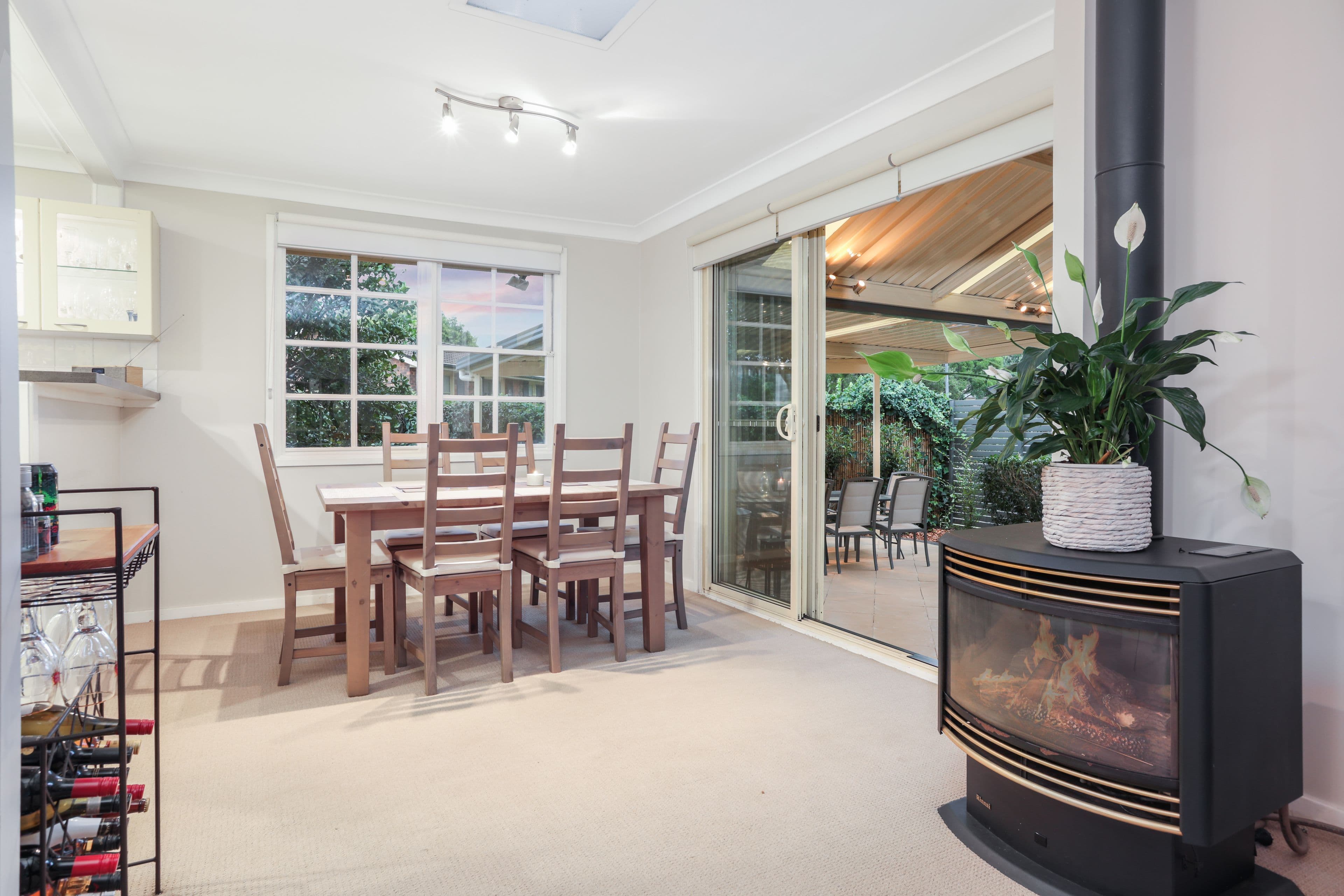 26 Grevillea Grove, Baulkham Hills - Thumbnail 3