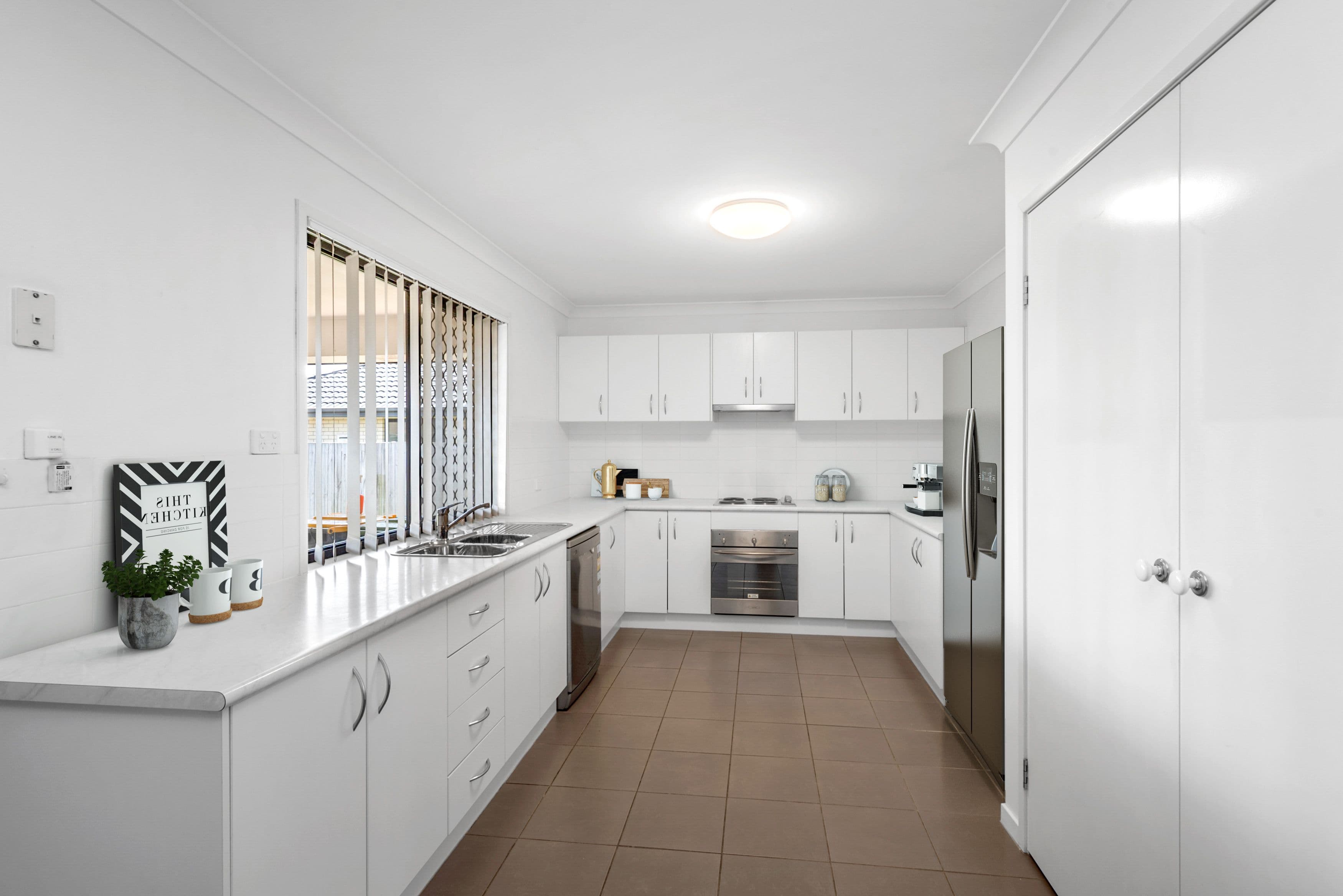 10 Eloise Place, Burpengary QLD 4505, Burpengary - Thumbnail 4