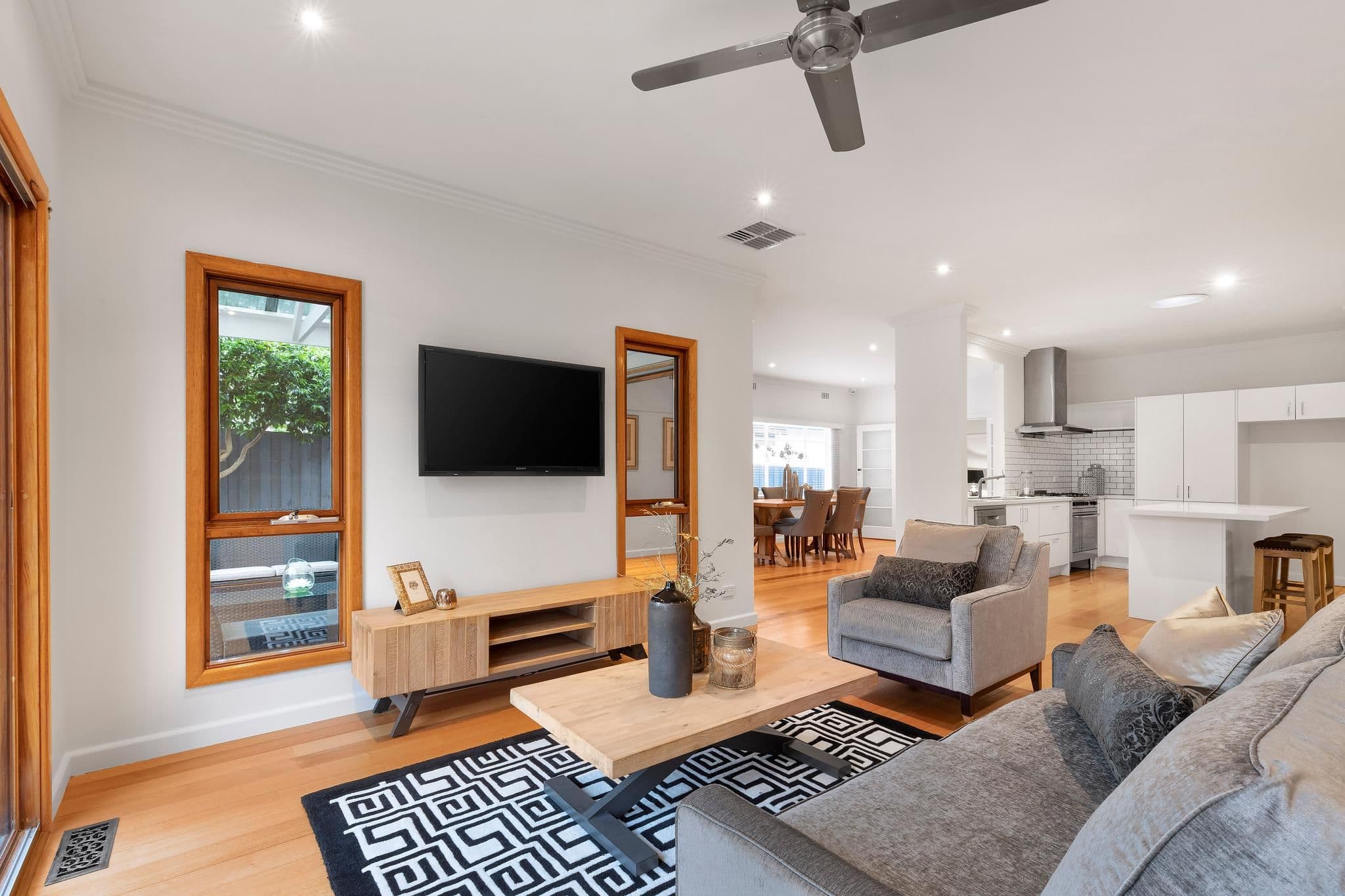 19 Dixon Grove, Blackburn VIC 3130, Blackburn - Thumbnail 4