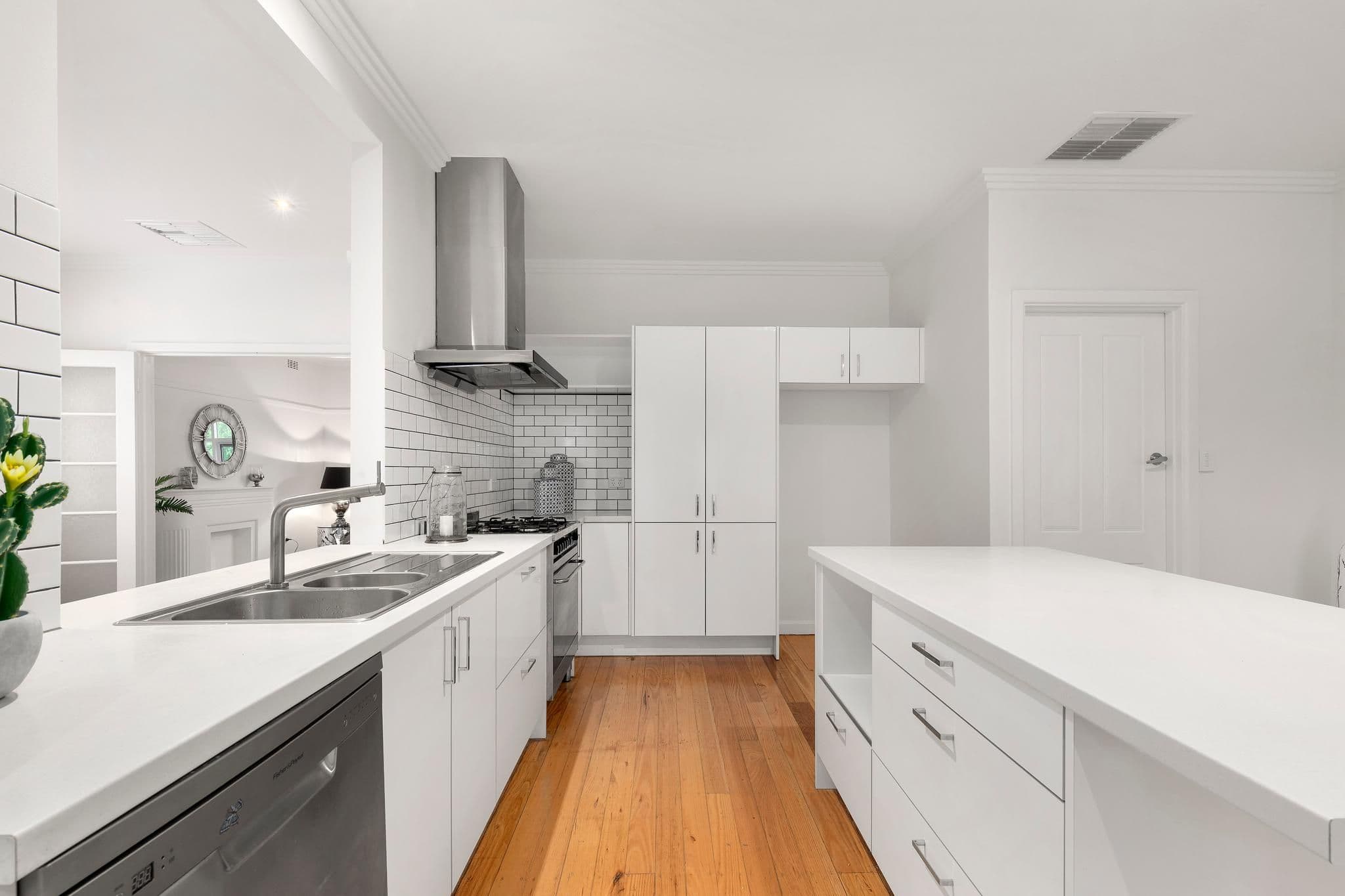 19 Dixon Grove, Blackburn VIC 3130, Blackburn - Thumbnail 7