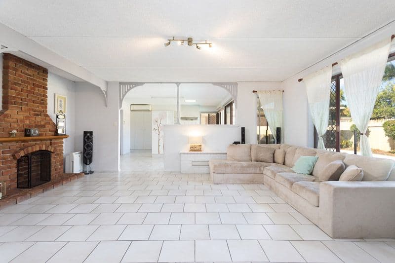 10A Chirnside Drive, Chirnside Park, Chirnside Park - Thumbnail 2