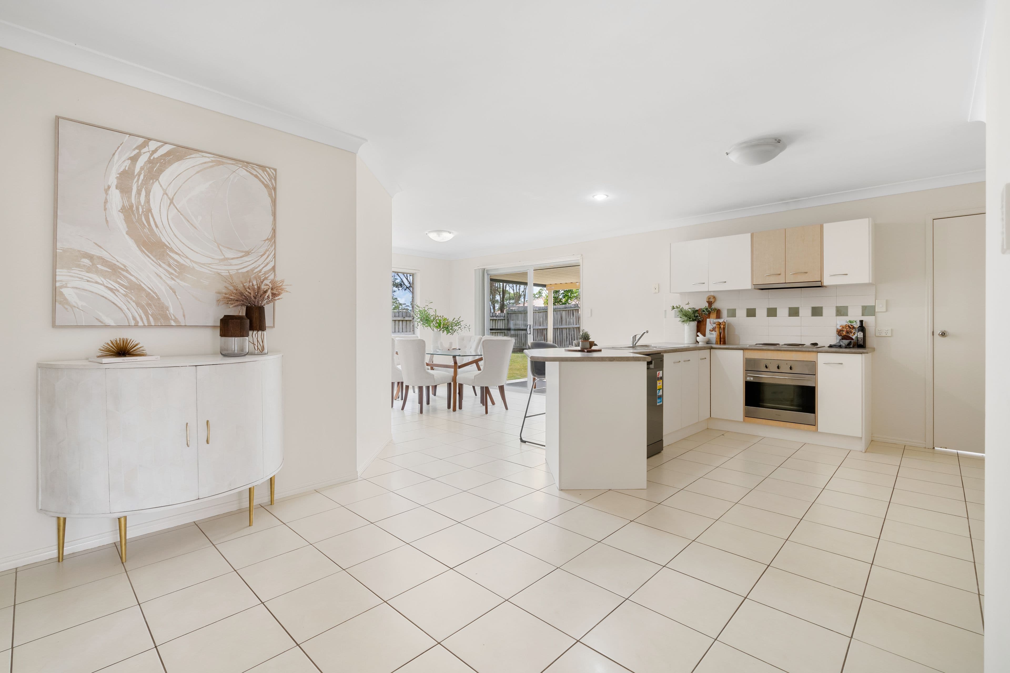 10 Somerwil Crescent, Bellbird Park QLD 4300, Bellbird Park - Thumbnail 8