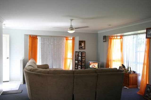 30  Bernadette Crescent, ROSEWOOD QLD 4340, Rosewood - Thumbnail 3