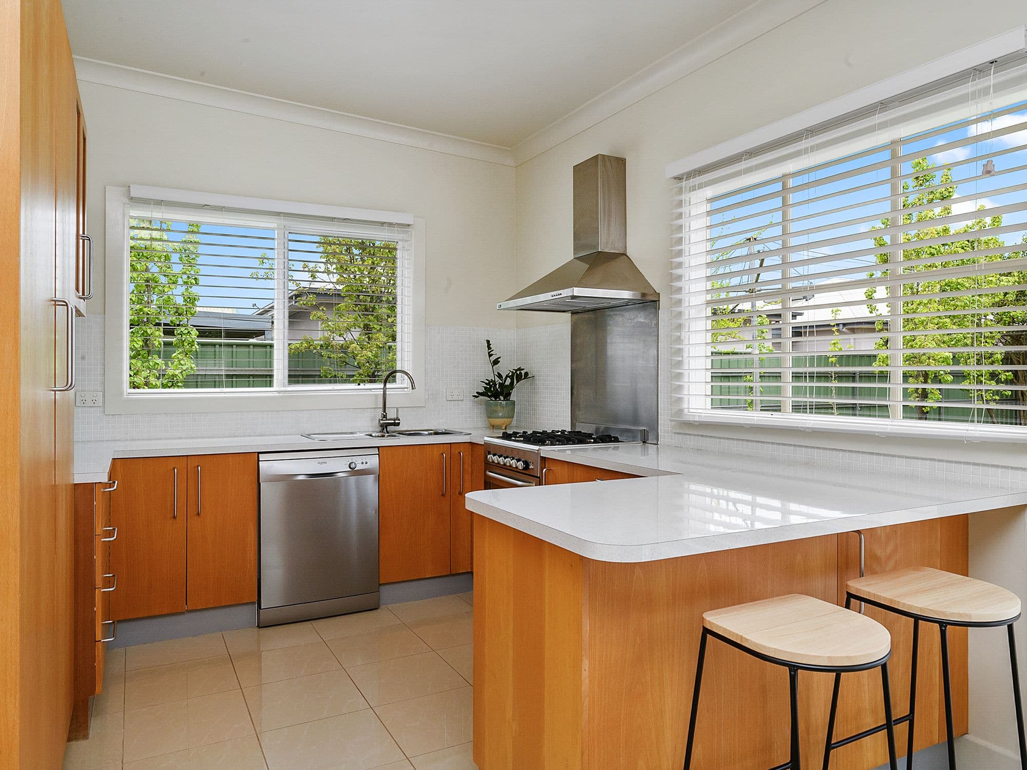93 Bridge Street, Benalla VIC 3672, Benalla - Thumbnail 2