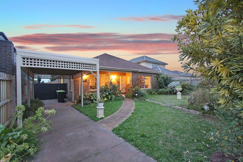 29 Castlewood Street, BENTLEIGH EAST VIC 3165, Bentleigh East - Image 1