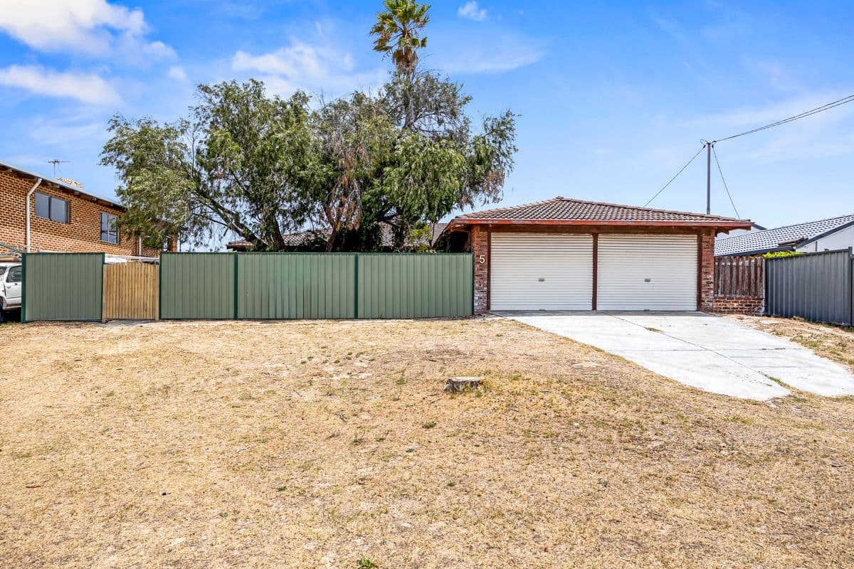 5 Chester Avenue, Two Rocks WA 6037, Two Rocks - Thumbnail 3