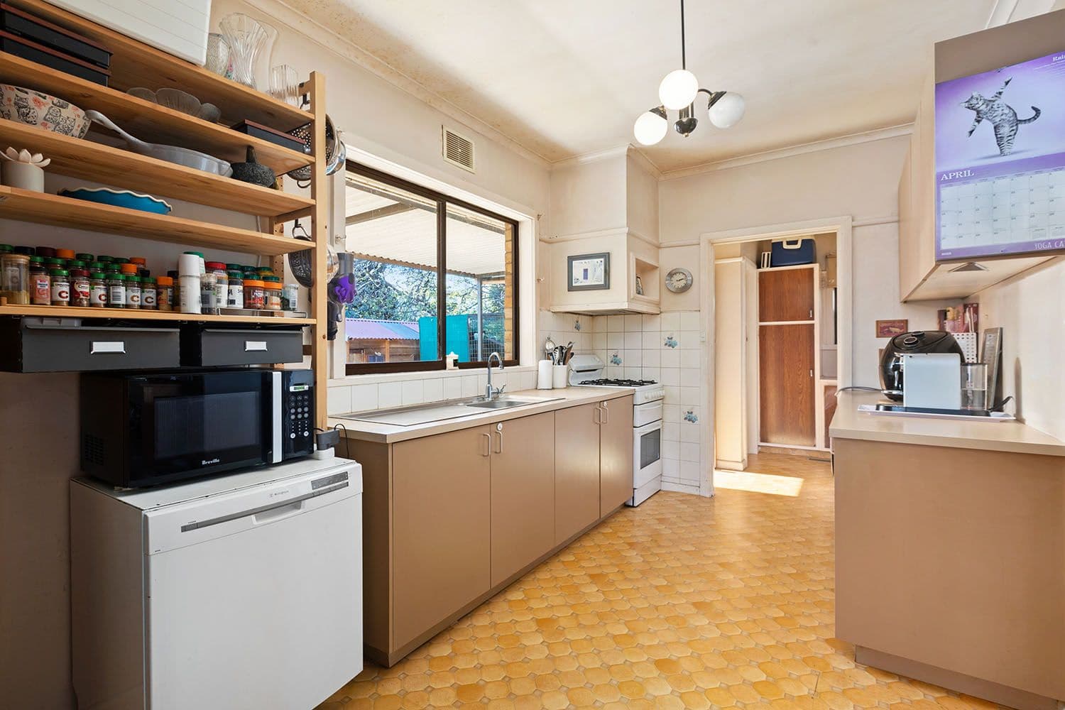 4 Ashleigh Court, Cheltenham VIC 3192, Cheltenham - Thumbnail 4