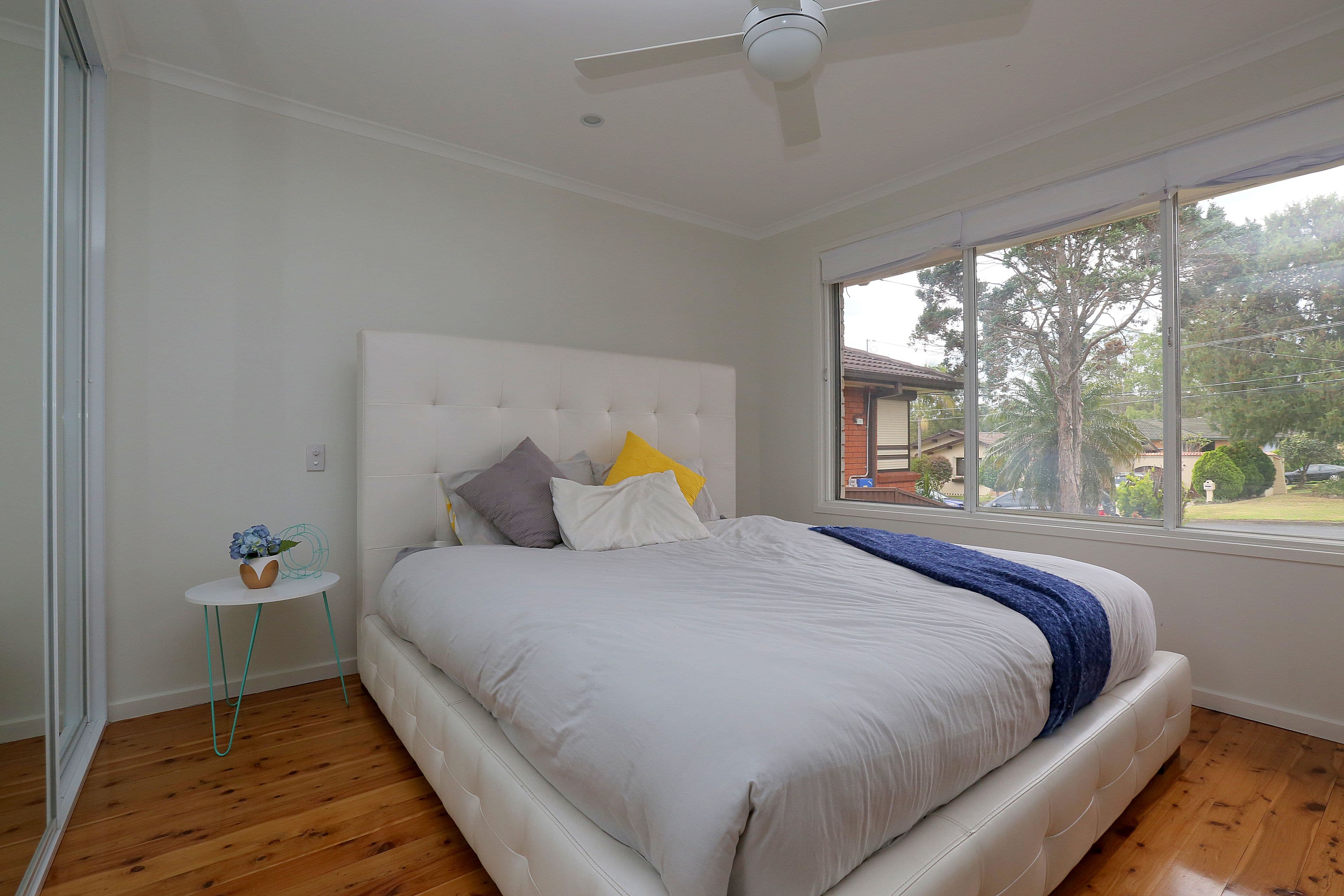 53 Oak Drive, Georges Hall - Thumbnail 6