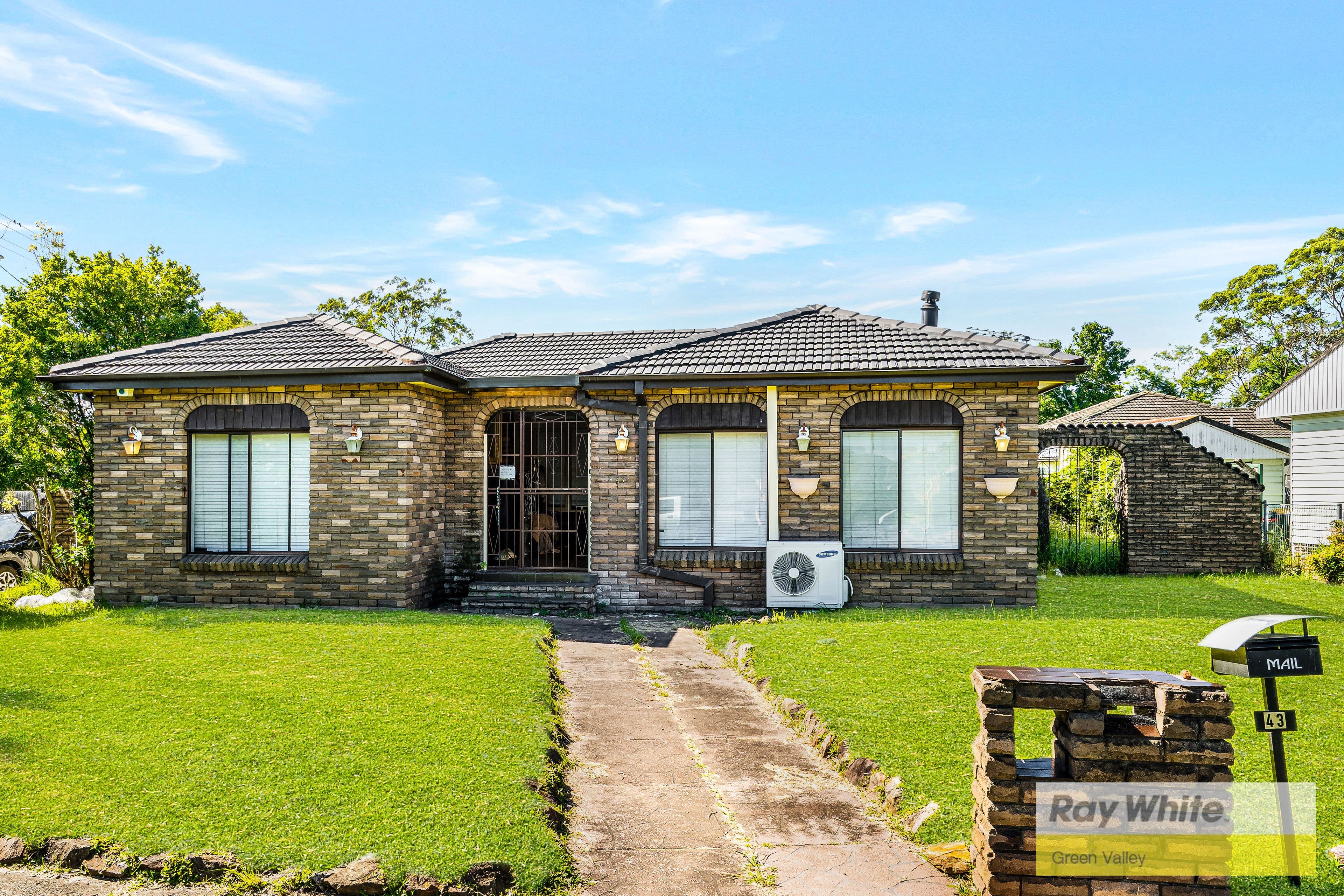 43 Willan Drive, Cartwright NSW 2168, Cartwright - Thumbnail 2