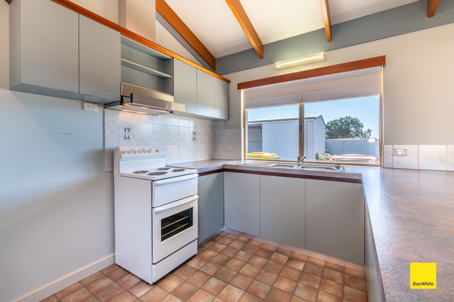 7 Lawrence Place, Lancelin WA 6044, Lancelin - Thumbnail 5