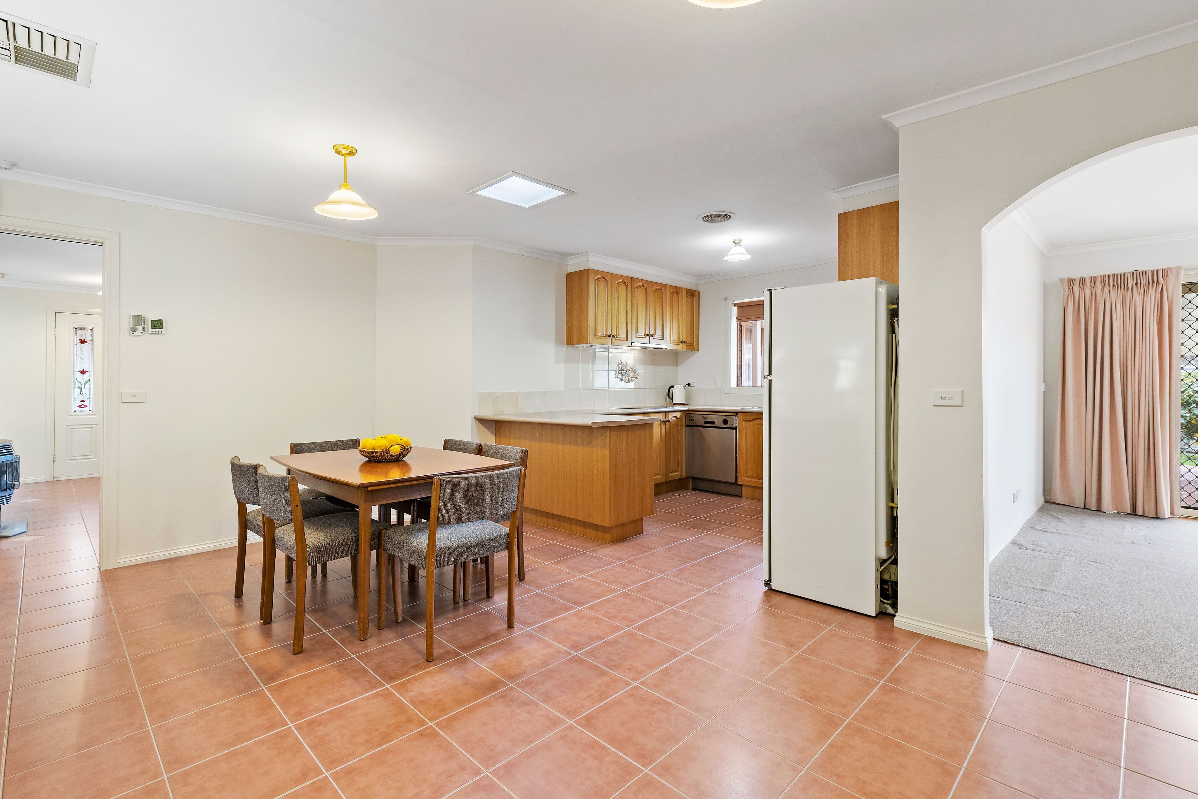 7 Zala Court, Rowville VIC 3178, Rowville - Thumbnail 4
