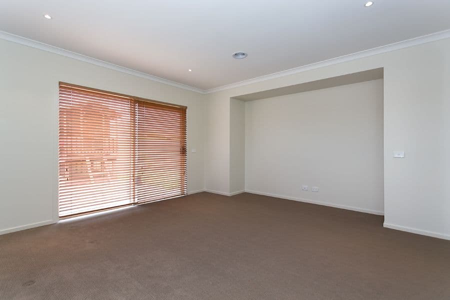 5 Clunes Way, EYNESBURY VIC 3338, Eynesbury - Thumbnail 8
