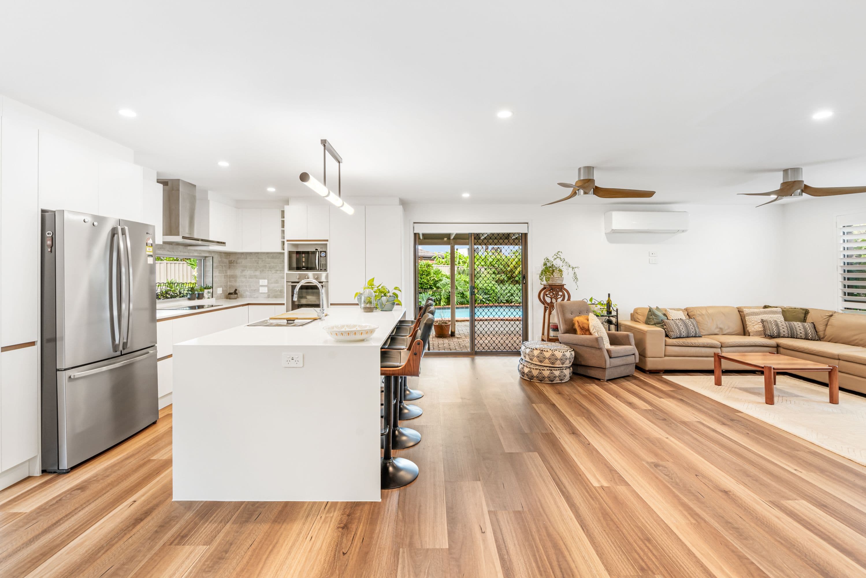 17 Wayfarer Avenue, Mermaid Waters QLD 4218, Mermaid Waters - Image 1