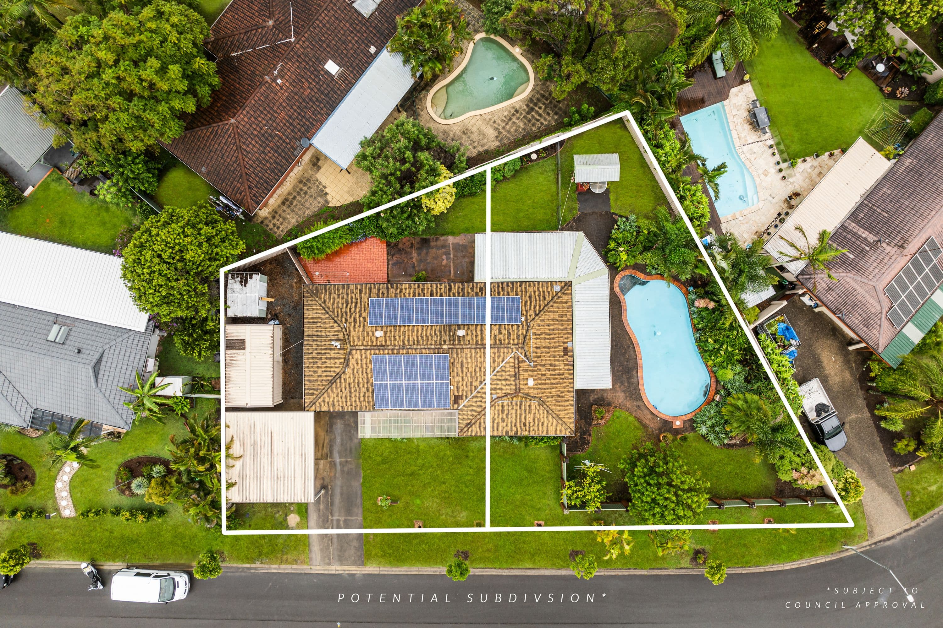 17 Wayfarer Avenue, Mermaid Waters QLD 4218, Mermaid Waters - Thumbnail 5