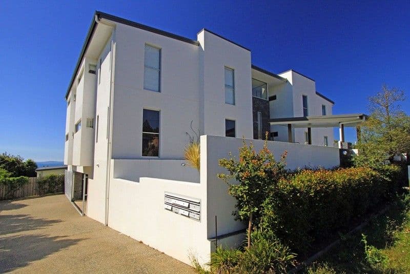 21 Strow Street, YEPPOON QLD 4703, Yeppoon - Thumbnail 3