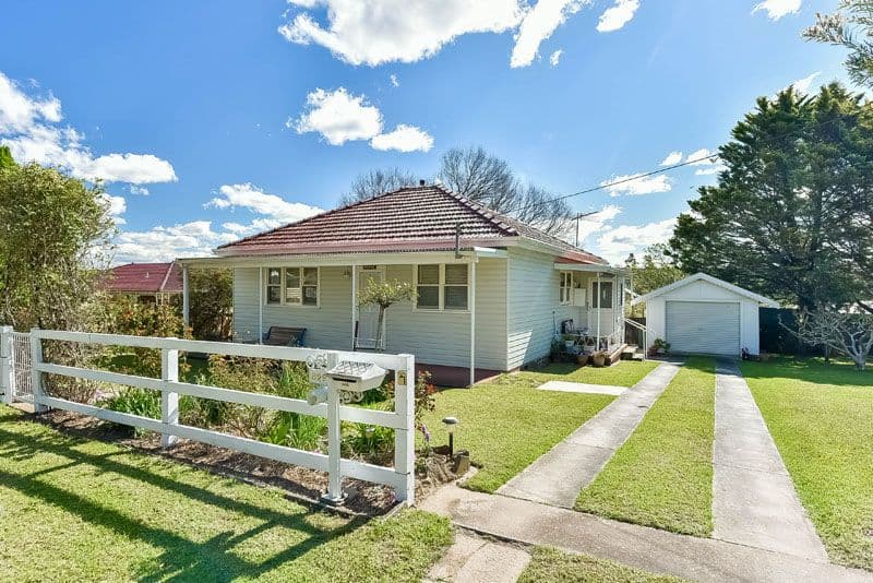 829 Montpellier Drive, The Oaks NSW 2570, The Oaks - Thumbnail 2