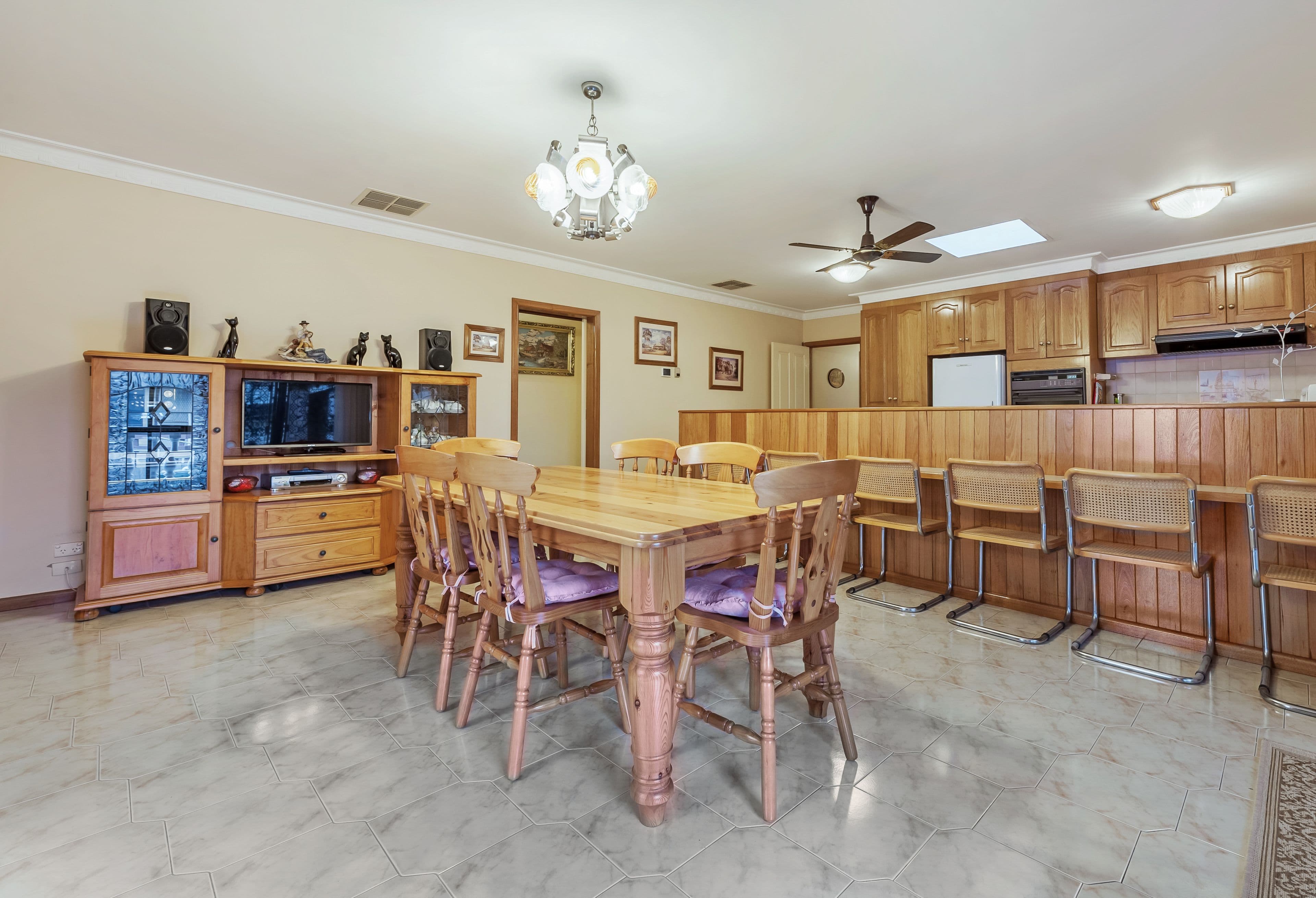 9 Tamara Court, Thomastown VIC 3074, Thomastown - Thumbnail 3
