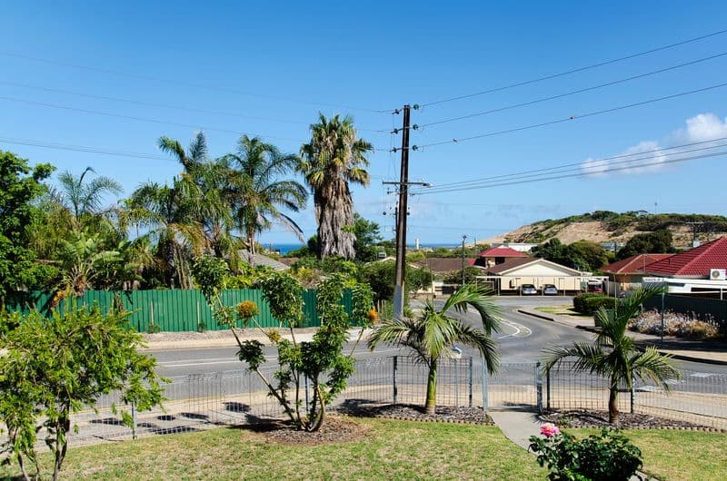 21 Seavista Grove, CHRISTIES BEACH SA 5165, Christies Beach - Thumbnail 3
