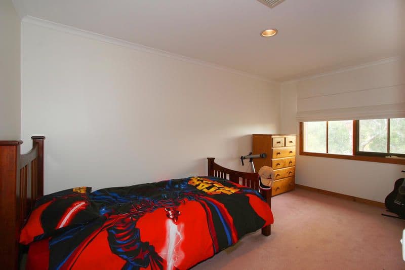 17  Newbridge Close, DINGLEY VILLAGE VIC 3172, Dingley Village - Thumbnail 6
