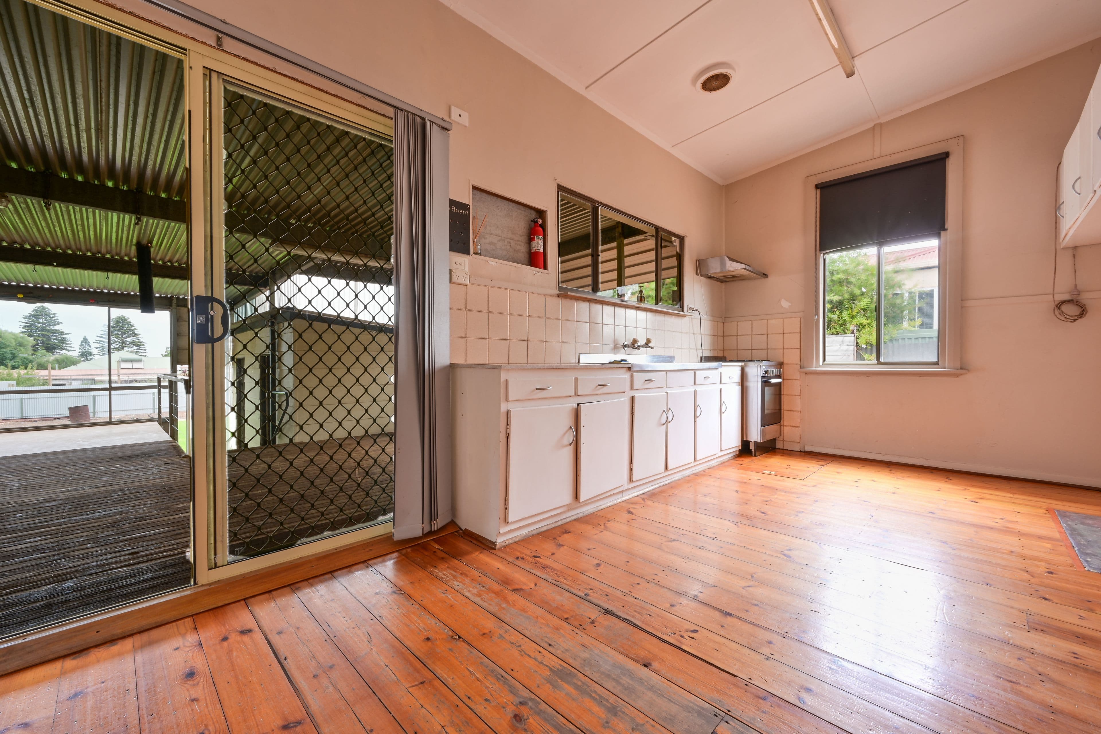 11 Broadbent Terrace, Whyalla SA 5600, Whyalla - Thumbnail 2