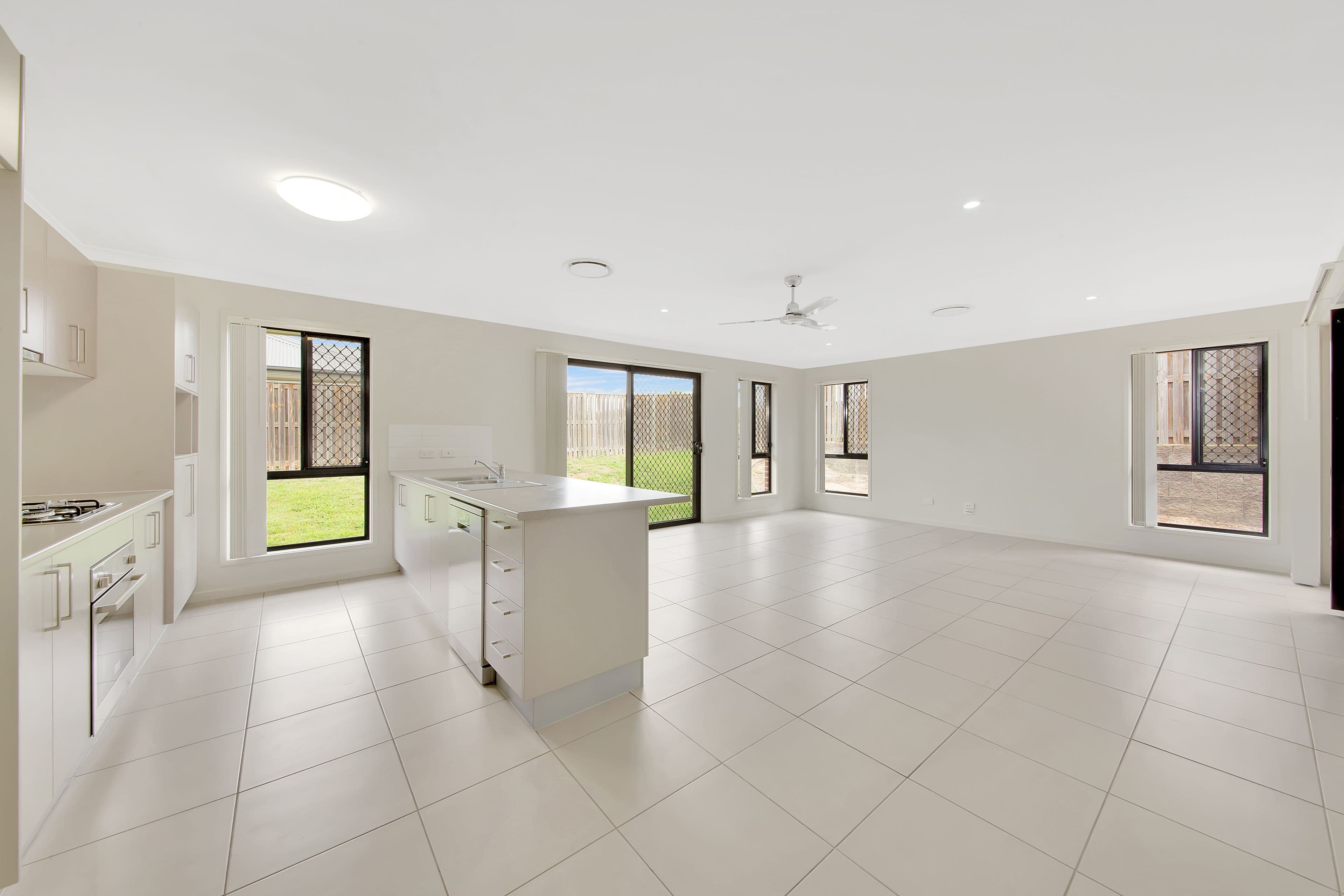26 Shearwater Drive, Glen Eden QLD 4680, Glen Eden - Thumbnail 2