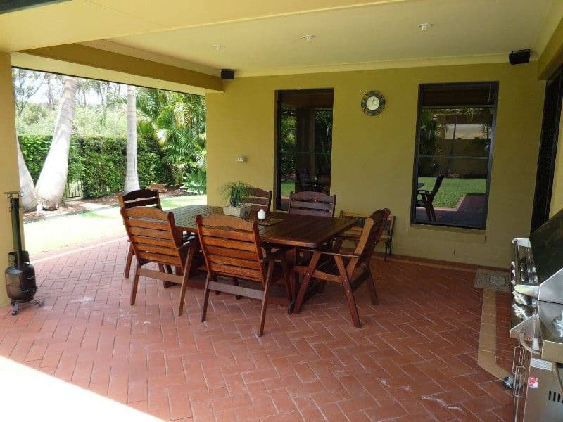 27 Petworth Court, ARUNDEL QLD 4214, Arundel - Thumbnail 4