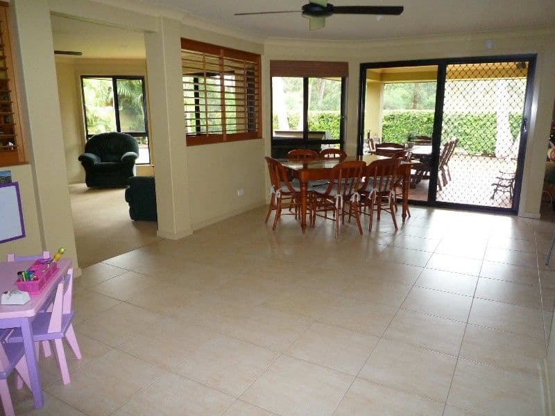 27 Petworth Court, ARUNDEL QLD 4214, Arundel - Thumbnail 7