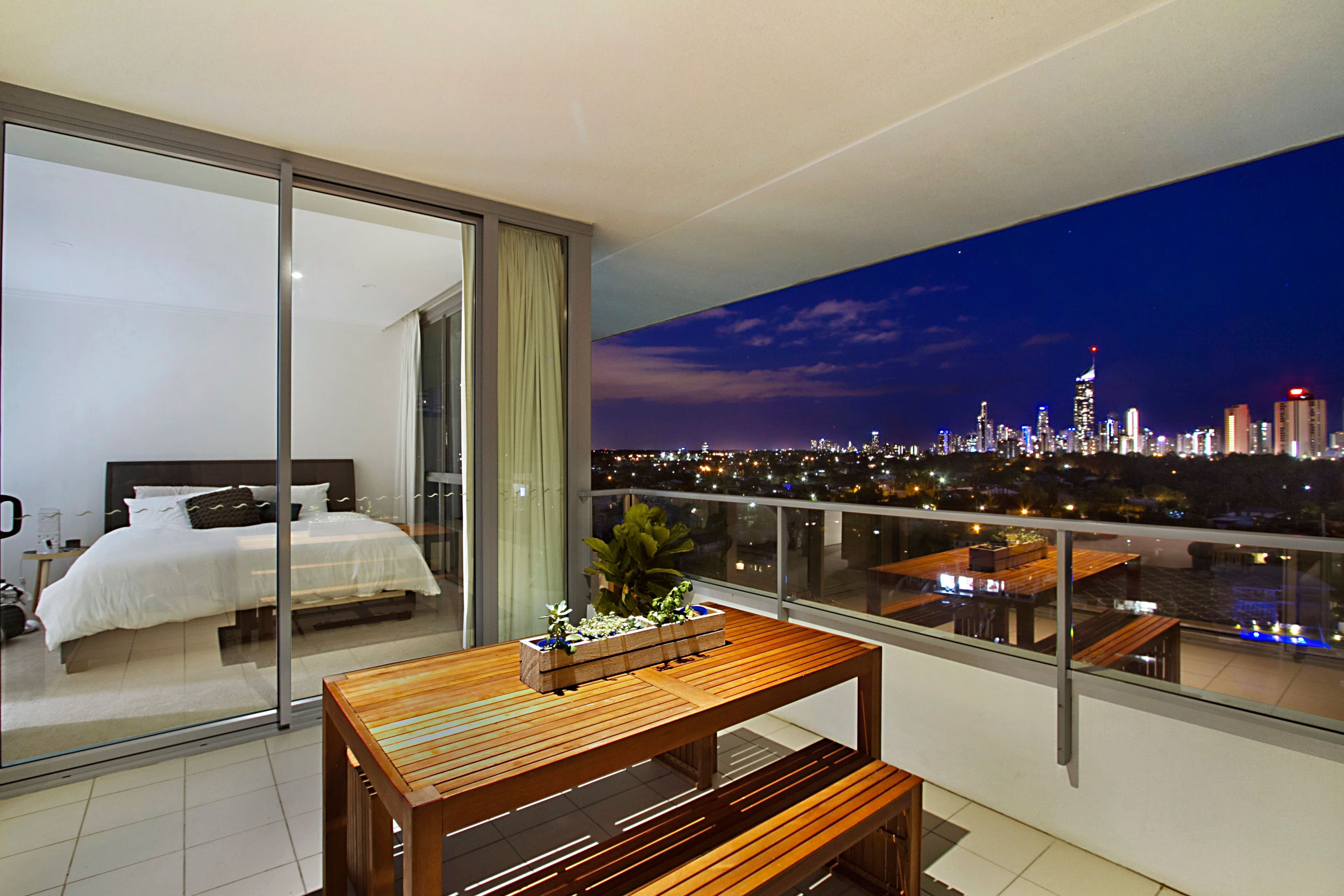 2903 'Freshwater Point' 33 T E Peters Drive, Broadbeach Waters QLD 4218, Broadbeach Waters - Thumbnail 2