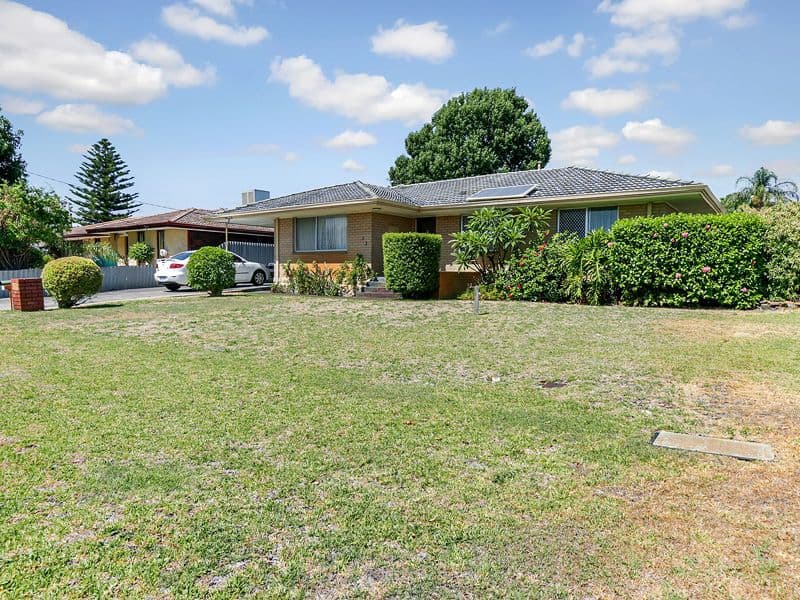 23 Hughenden Drive, Thornlie WA 6108, Thornlie - Thumbnail 3