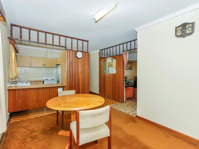 23 Hughenden Drive, Thornlie WA 6108, Thornlie - Thumbnail 4