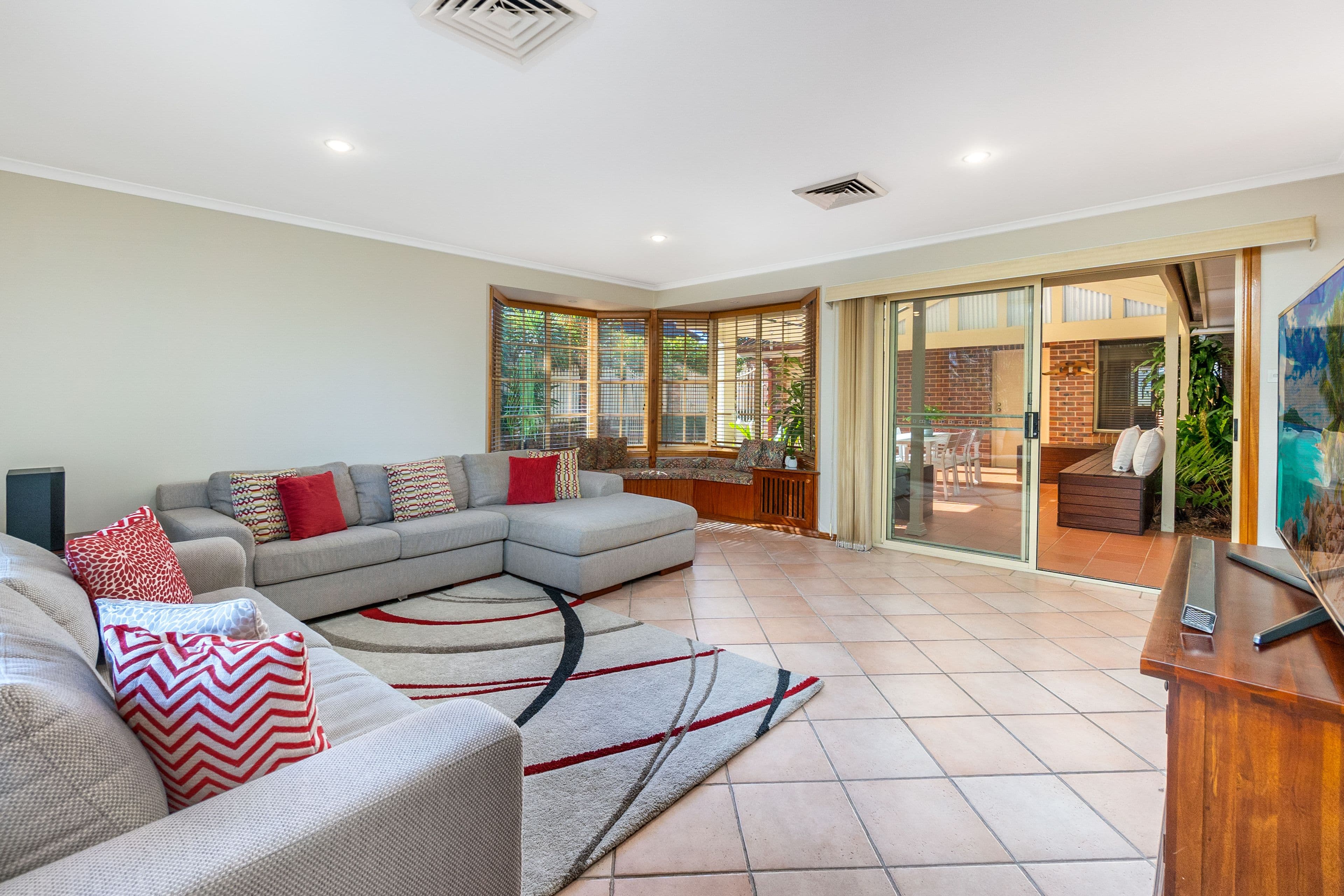 43 Palace Road, Baulkham Hills NSW 2153, Baulkham Hills - Thumbnail 2