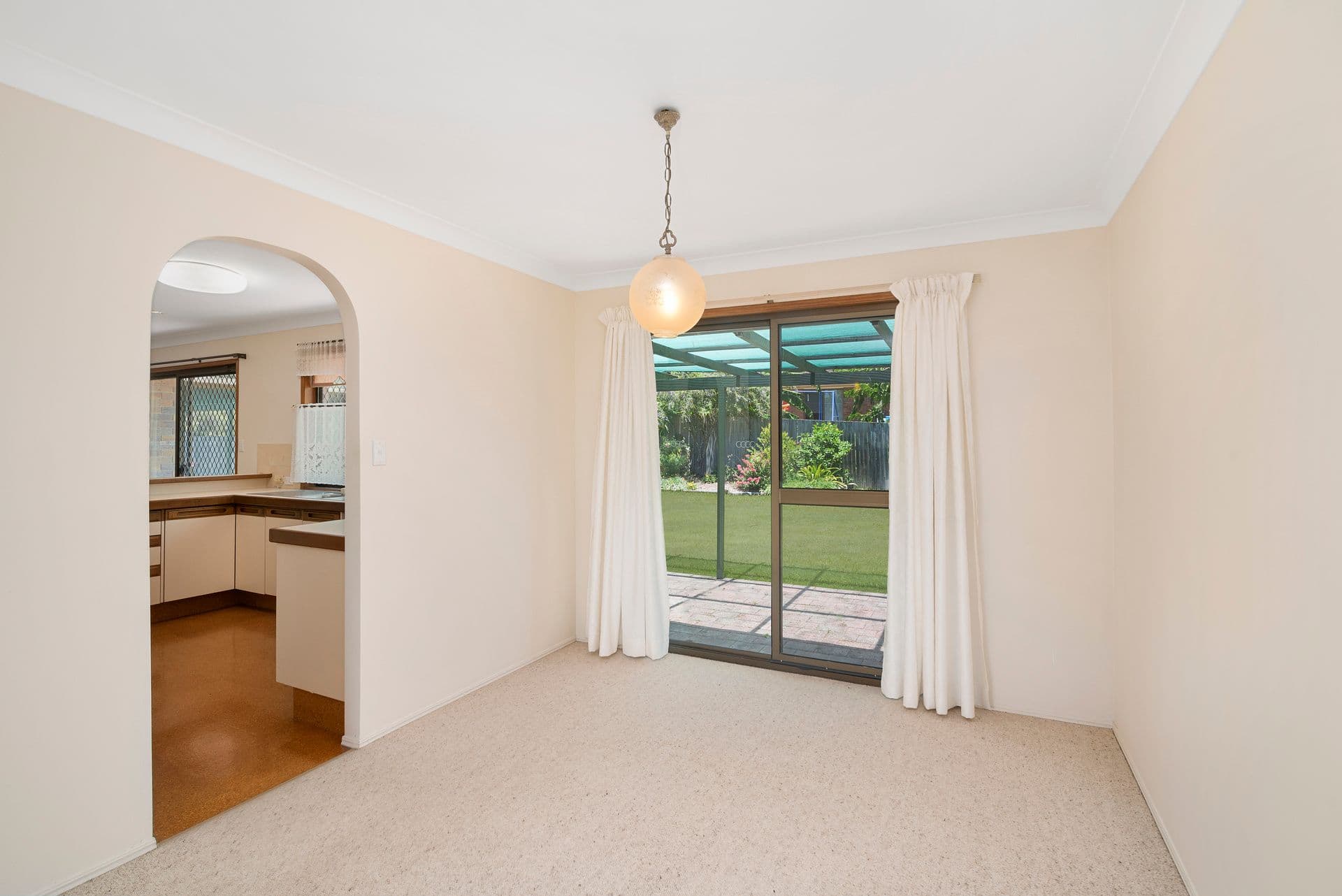 8 Queenscliff Crescent, Robina QLD 4226, Robina - Thumbnail 3