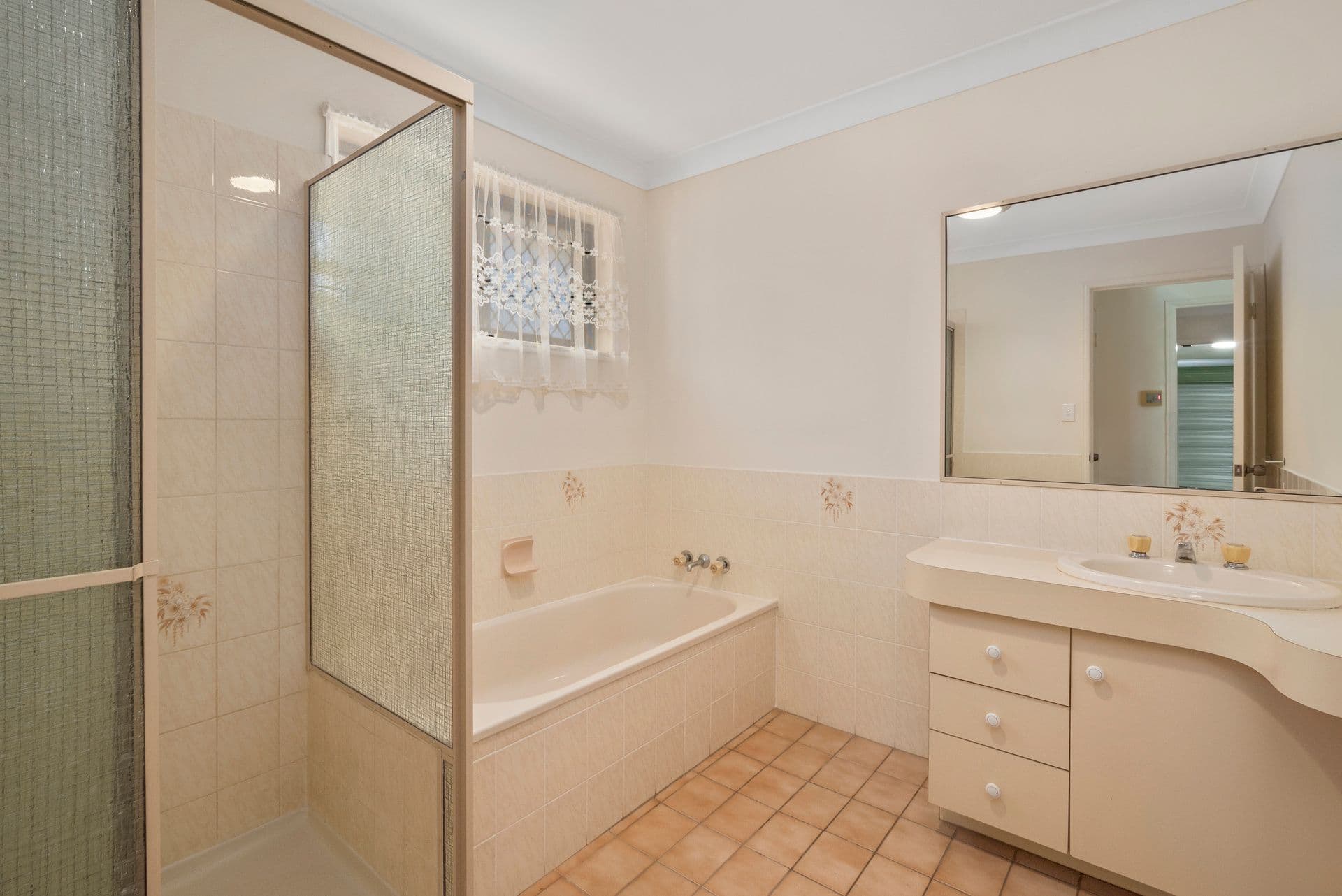8 Queenscliff Crescent, Robina QLD 4226, Robina - Thumbnail 6