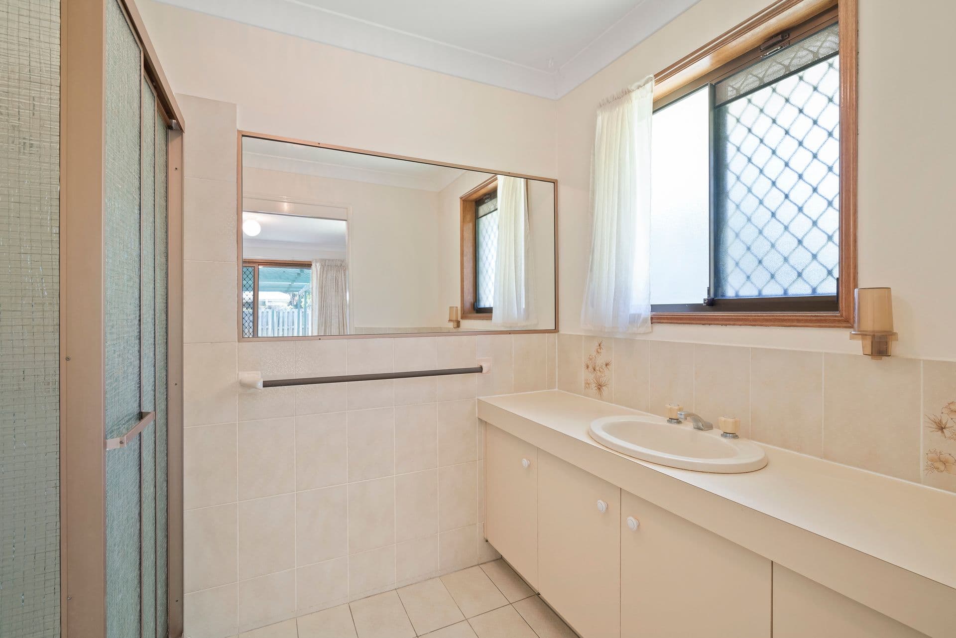 8 Queenscliff Crescent, Robina QLD 4226, Robina - Thumbnail 8