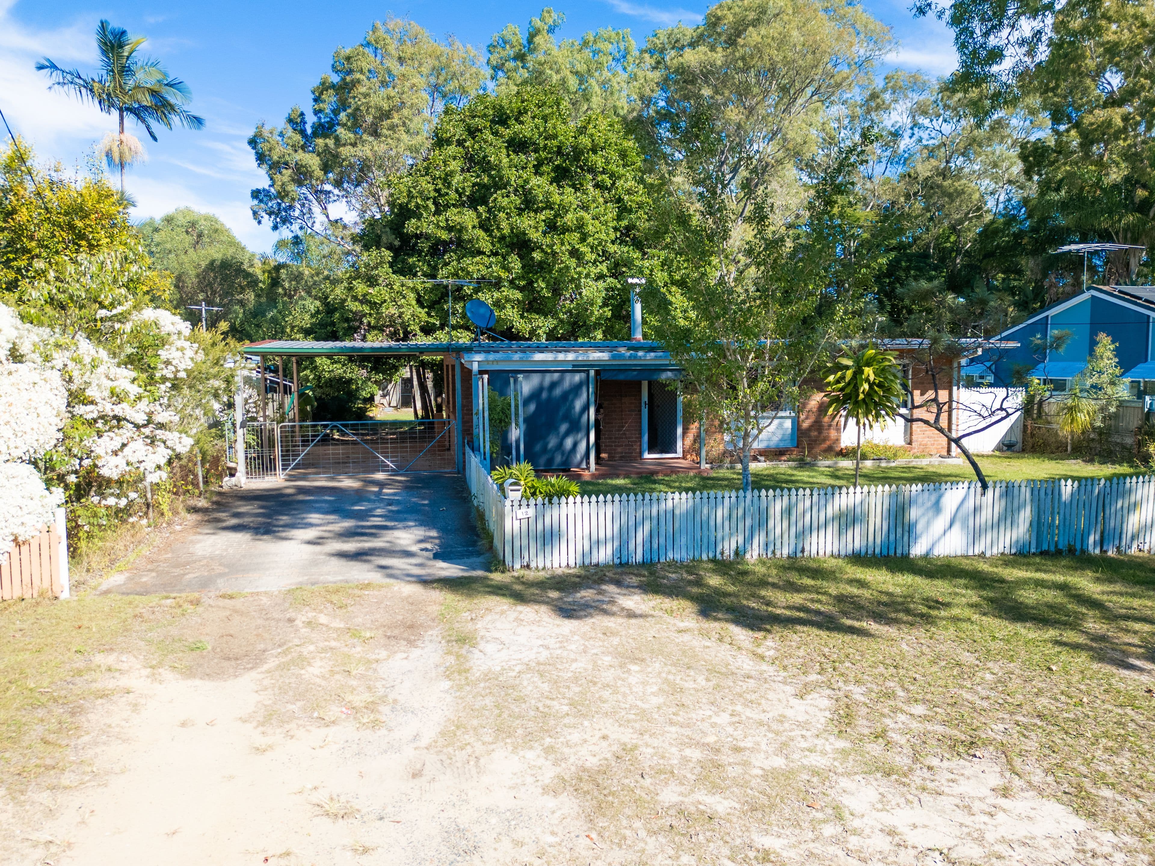 12 Progress Avenue, Beachmere QLD 4510, Beachmere - Thumbnail 2