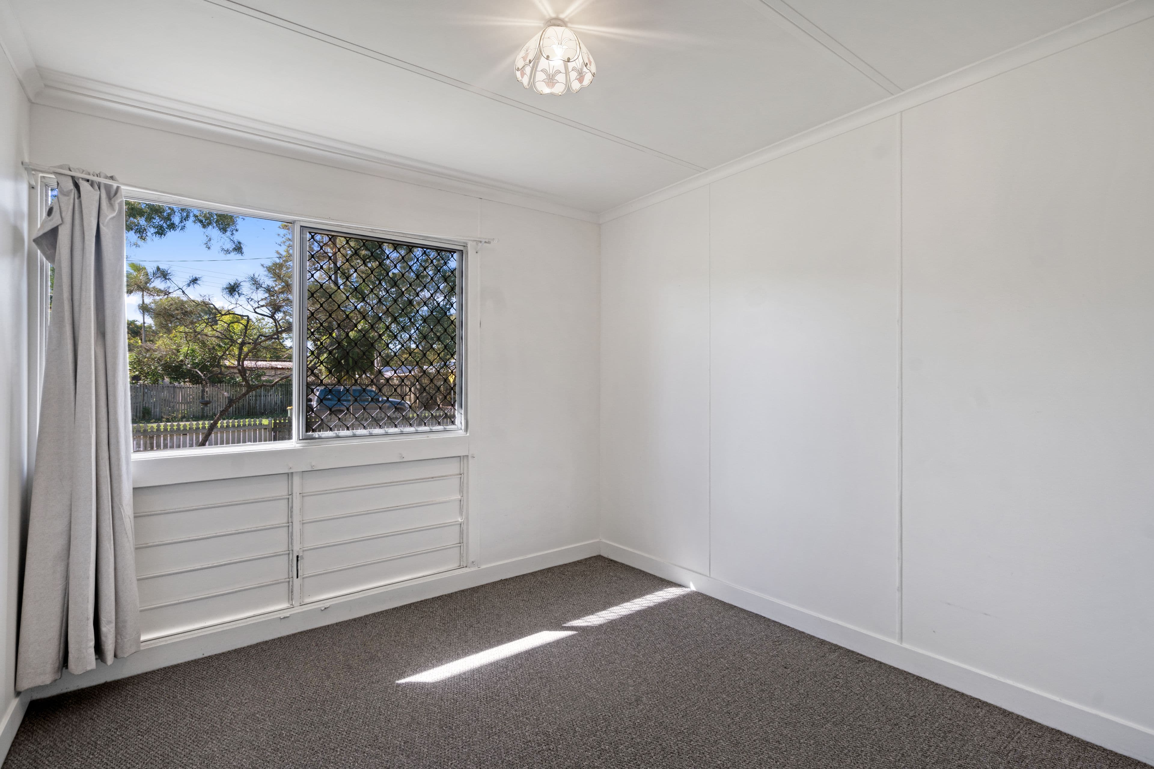 12 Progress Avenue, Beachmere QLD 4510, Beachmere - Thumbnail 7