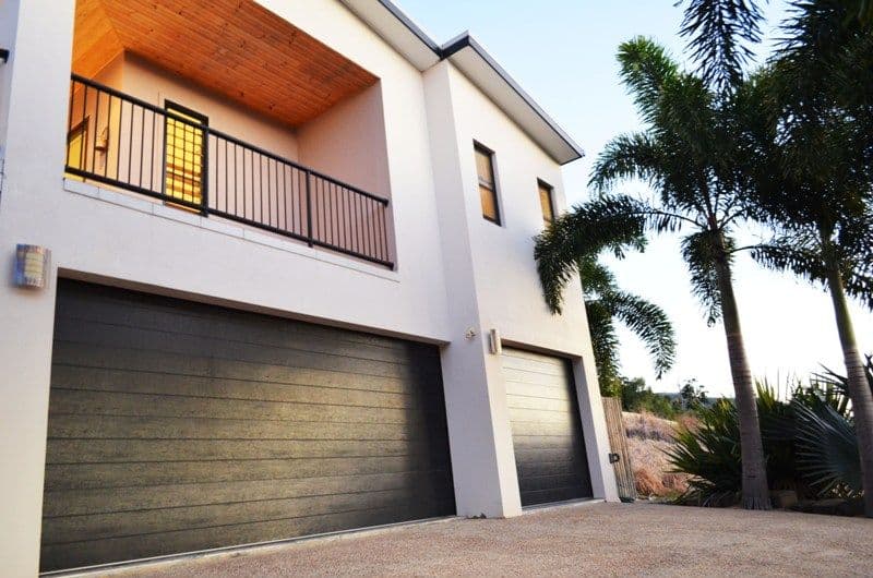 5 Whitehaven Crescent, CANNONVALE QLD 4802, Cannonvale - Image 1