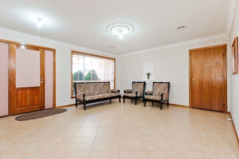 6 Bignell Court, ROXBURGH PARK VIC 3064, Roxburgh Park - Thumbnail 5