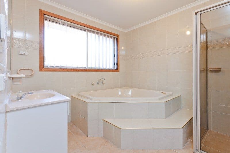 6 Bignell Court, ROXBURGH PARK VIC 3064, Roxburgh Park - Thumbnail 6